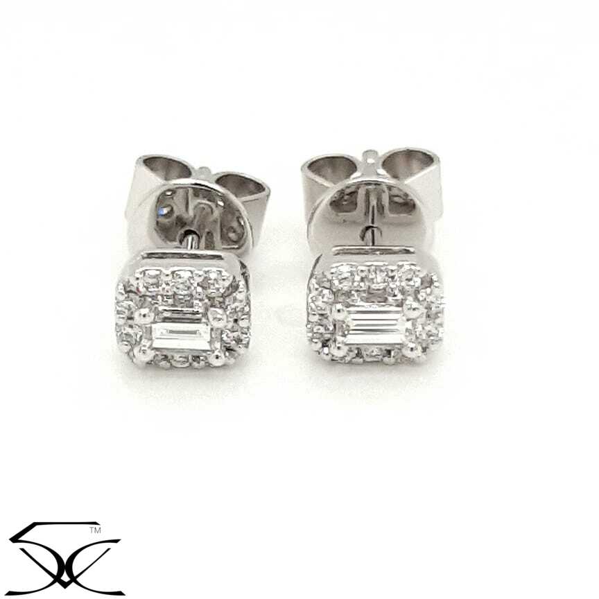 0.30 CT Baguettes and Round Brilliant Diamond Cluster Single Halo Stud Earrings